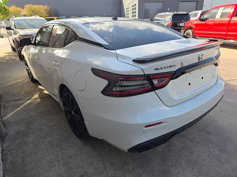 Used 2021 Nissan Maxima SR w/ Sport Mat Group FWD image 5