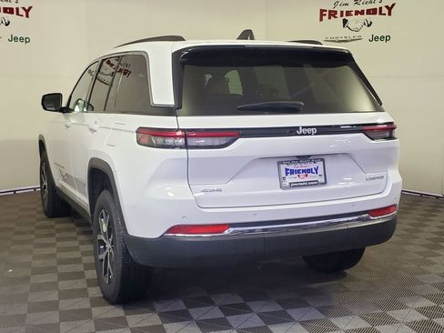 Used 2024 Jeep Grand Cherokee Limited image 4