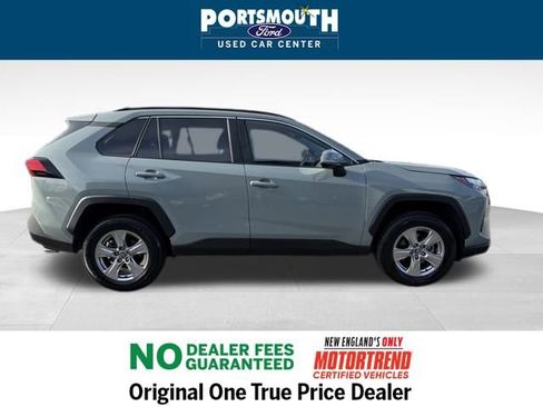 Used 2023 Toyota RAV4 XLE image 6
