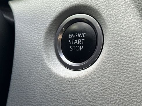 Certified 2024 Toyota Corolla SE image 34