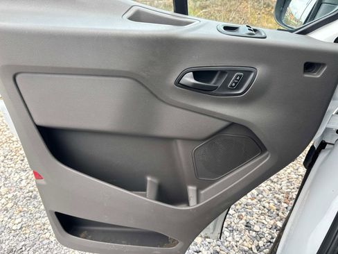 Used 2023 Ford Transit 250 148 High Roof Extended image 17