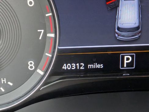 Used 2022 INFINITI QX80 Premium Select w/ Cargo Package image 13