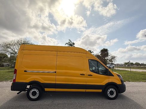 Used 2021 Ford Transit 250 148 High Roof w/ Load Area Protection Package RWD image 6