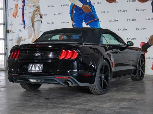 Used 2021 Ford Mustang Premium image 22
