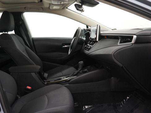 Used 2020 Toyota Corolla LE w/ LE Premium Package FWD image 11