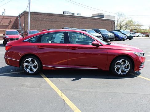 Used 2018 Honda Accord EX-L image 5