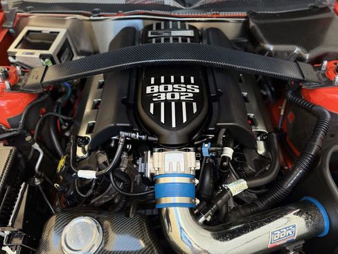 Used 2012 Ford Mustang Boss 302 w/ Boss 302 Accessory Pkg image 46