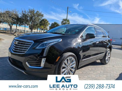 Used 2017 Cadillac XT5 Platinum w/ Driver Assist Package image 6
