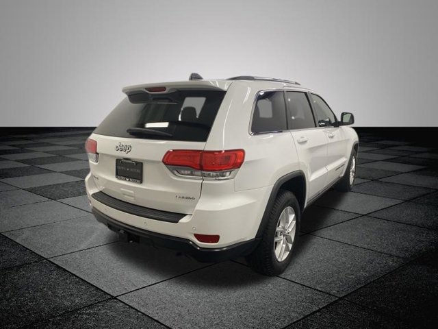 Used 2017 Jeep Grand Cherokee Laredo w/ Quick Order Package 23E AWD/4WD image 7