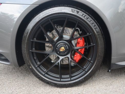 Used 2019 Porsche 911 AWD/4WD image 21