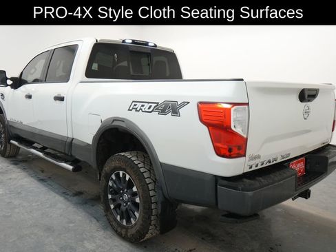 Used 2016 Nissan Titan PRO-4X image 6