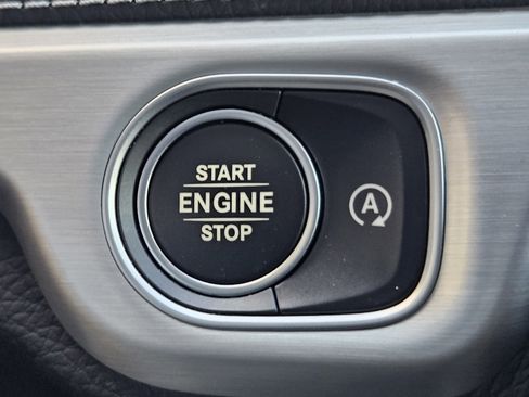 Used 2025 Mercedes-Benz G 550 G 550 w/ Manufactur Interior Package image 20