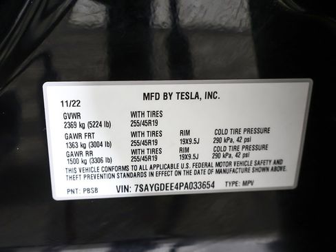 Used 2023 Tesla Model Y Long Range image 51