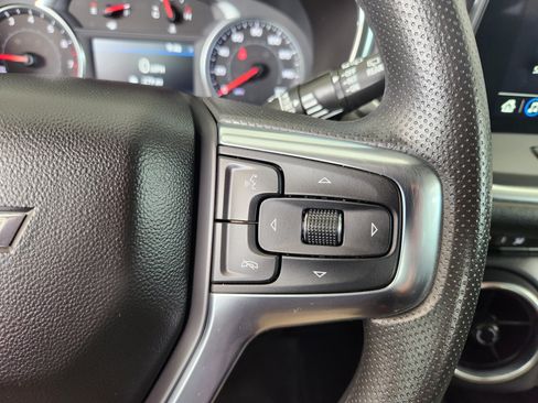 Certified 2024 Chevrolet Blazer LT w/ Convenience Package FWD image 30