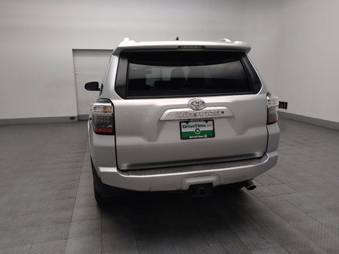 Used 2015 Toyota 4Runner SR5 Premium image 6