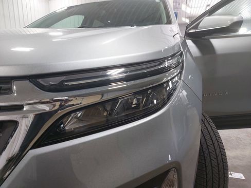 Used 2024 Chevrolet Equinox LT image 57