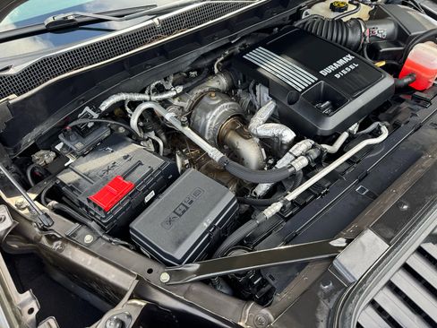 Used 2021 Chevrolet Silverado 1500 LTZ image 27