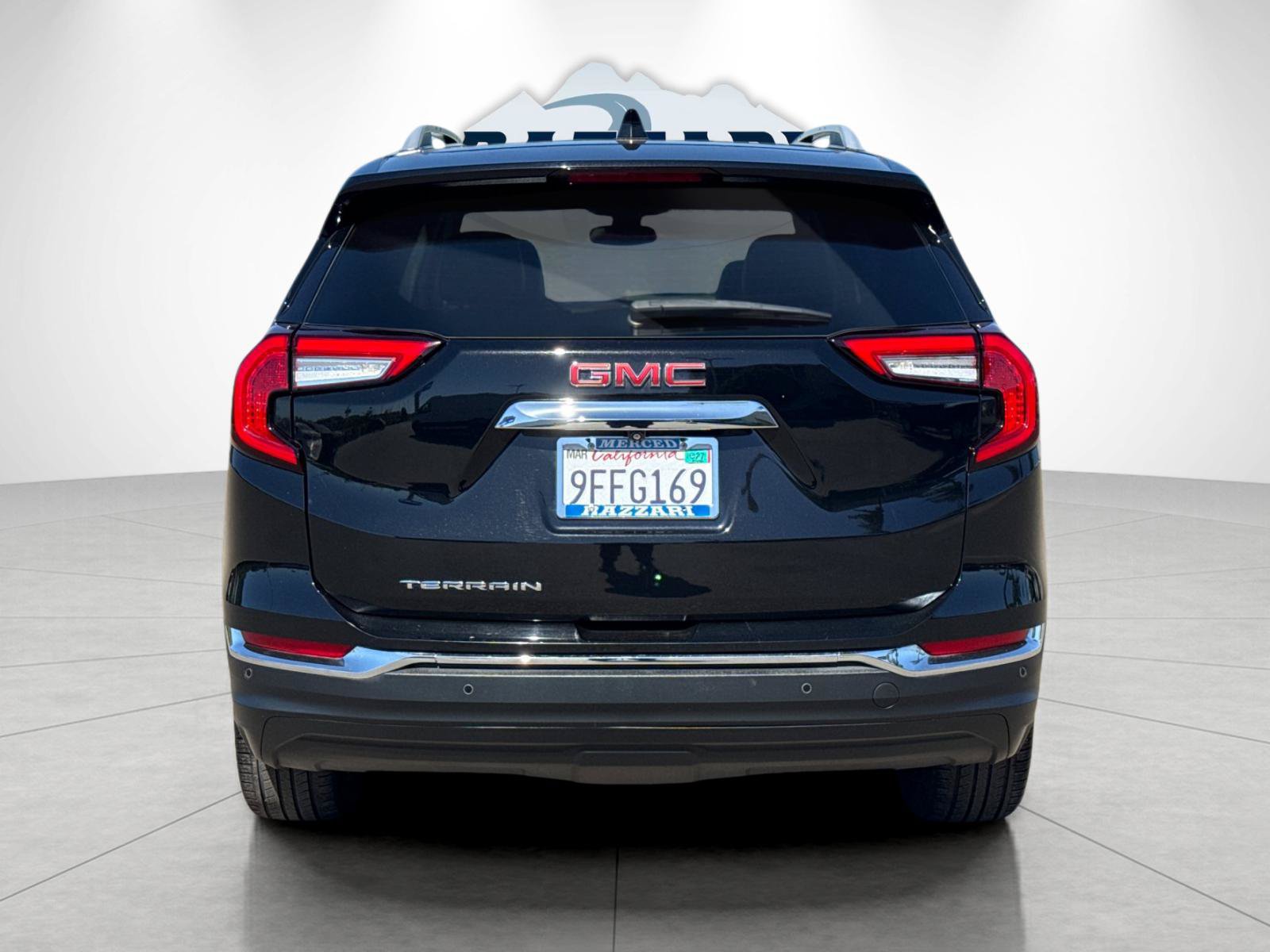 Used 2022 GMC Terrain SLT FWD image 4