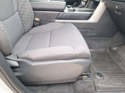 Used 2026 Toyota Tundra SR5 AWD/4WD image 34