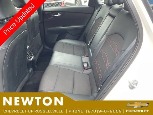 Used 2024 Kia Forte GT FWD image 31