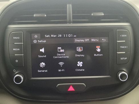 Used 2025 Kia Soul LX w/ LX Technology Package image 25