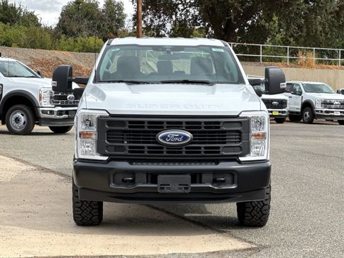 New 2026 Ford F250 XL w/ XL Off-Road Package image 8