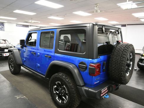 Used 2024 Jeep Wrangler Unlimited Rubicon 4xe AWD/4WD image 5