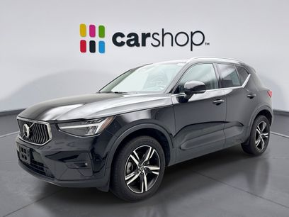 Used 2023 Volvo XC40 B5 Plus