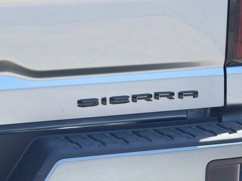 New 2026 GMC Sierra 3500 Denali Ultimate w/ LPO, Black Badging Package AWD/4WD image 25