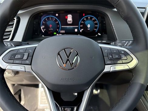 New 2026 Volkswagen Atlas Cross Sport SEL R-Line image 18