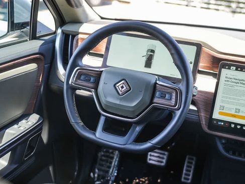 Used 2023 Rivian R1T Adventure AWD/4WD image 14