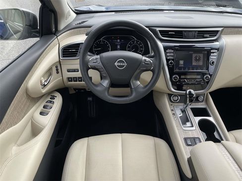 Used 2024 Nissan Murano SL image 14