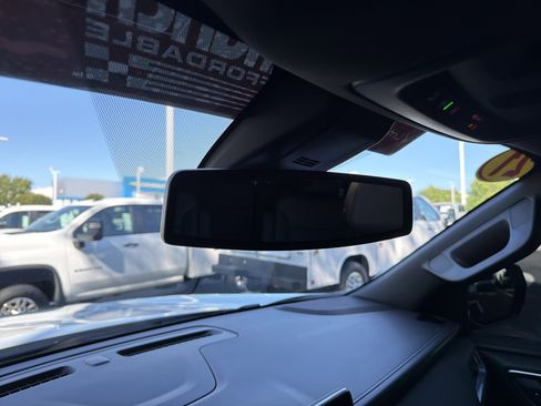 Used 2021 Chevrolet Tahoe LT w/ LT Signature Package AWD/4WD image 30