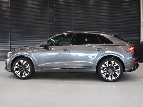 New 2026 Audi Q8 Premium Plus image 11