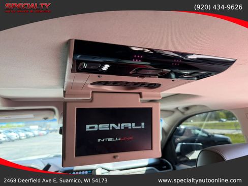 Used 2018 GMC Yukon Denali w/ Denali Ultimate Package AWD/4WD image 30
