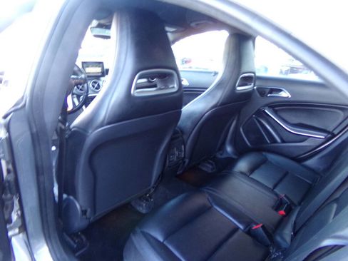 Used 2014 Mercedes-Benz CLA 250 image 14