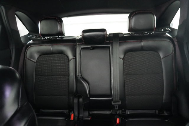 Used 2025 Ford Escape ST-Line FWD image 32