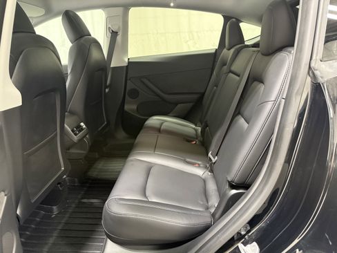 Used 2020 Tesla Model Y Performance image 23