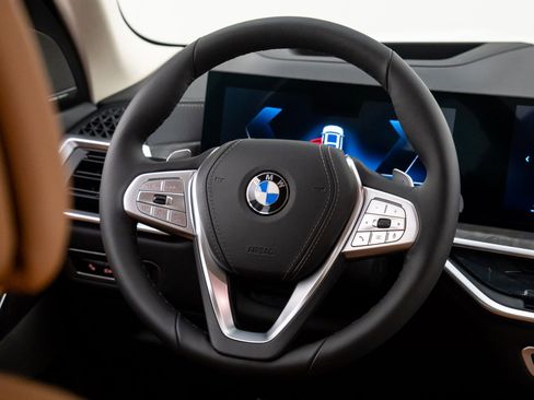 New 2026 BMW X7 xDrive40i image 11