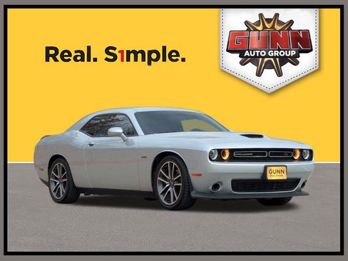 Used 2023 Dodge Challenger R/T image 1