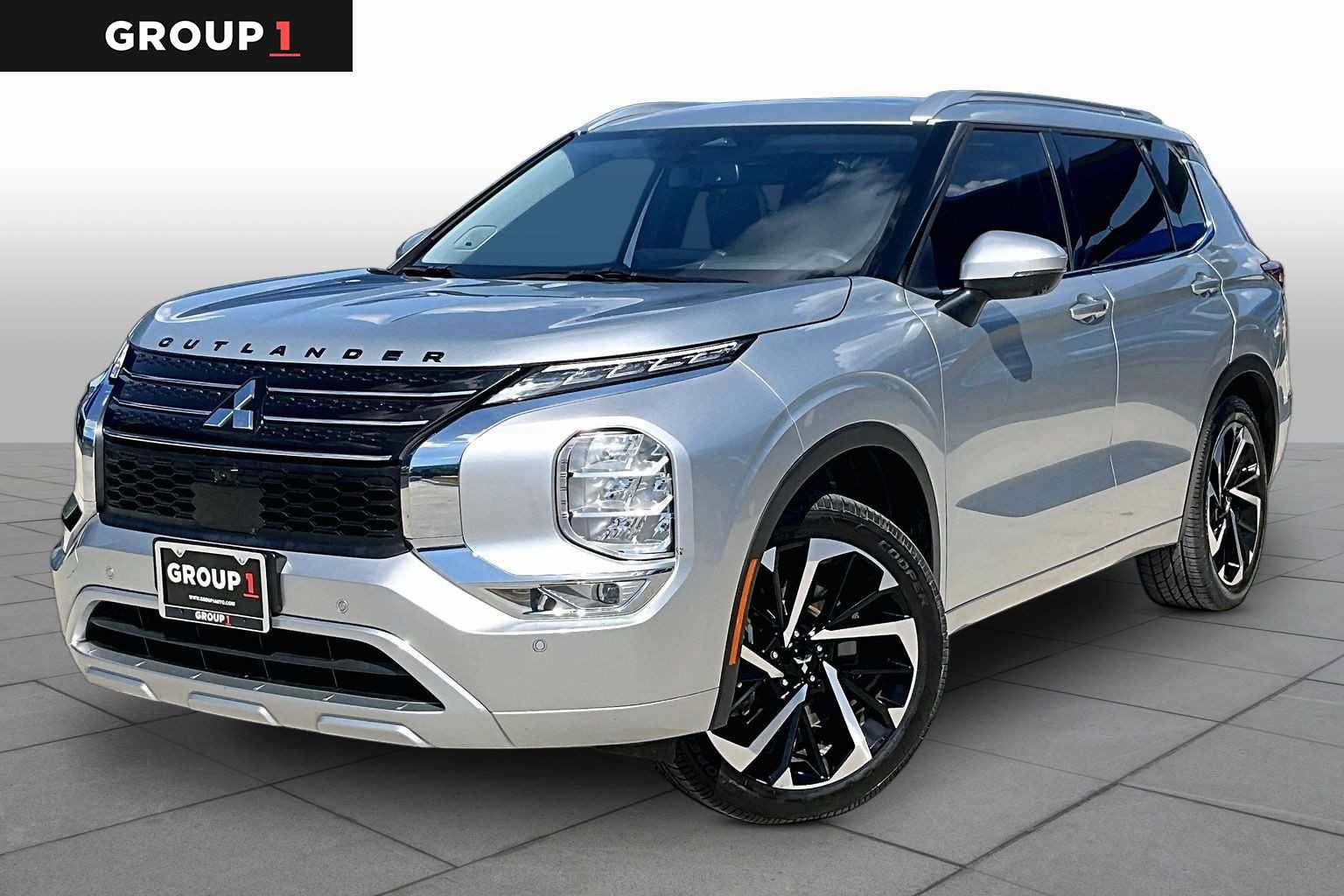 Used 2024 Mitsubishi Outlander SEL FWD image 1