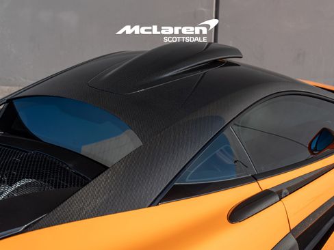 Used 2020 McLaren 620R image 26
