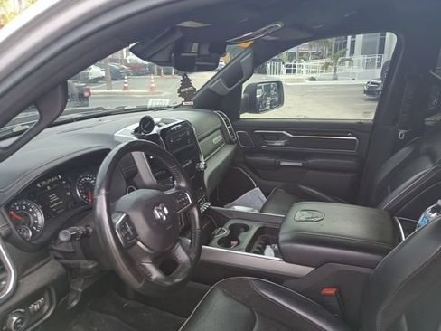 Used 2021 RAM 1500 Laramie AWD/4WD image 8