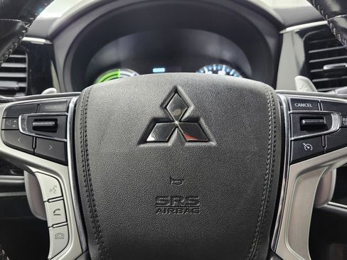 Used 2022 Mitsubishi Outlander SEL image 31