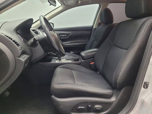 Used 2016 Nissan Altima 2.5 SV image 17