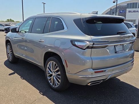 New 2026 Buick Enclave Avenir w/ Super Cruise Package FWD image 2