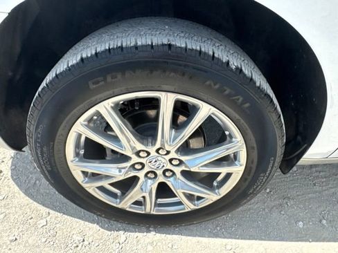 Used 2024 Buick Enclave Premium FWD image 29
