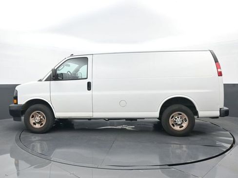 Used 2020 Chevrolet Express 2500 w/ Driver Convenience Package image 7