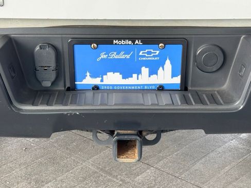 Used 2016 Chevrolet Silverado 1500 W/T RWD image 10