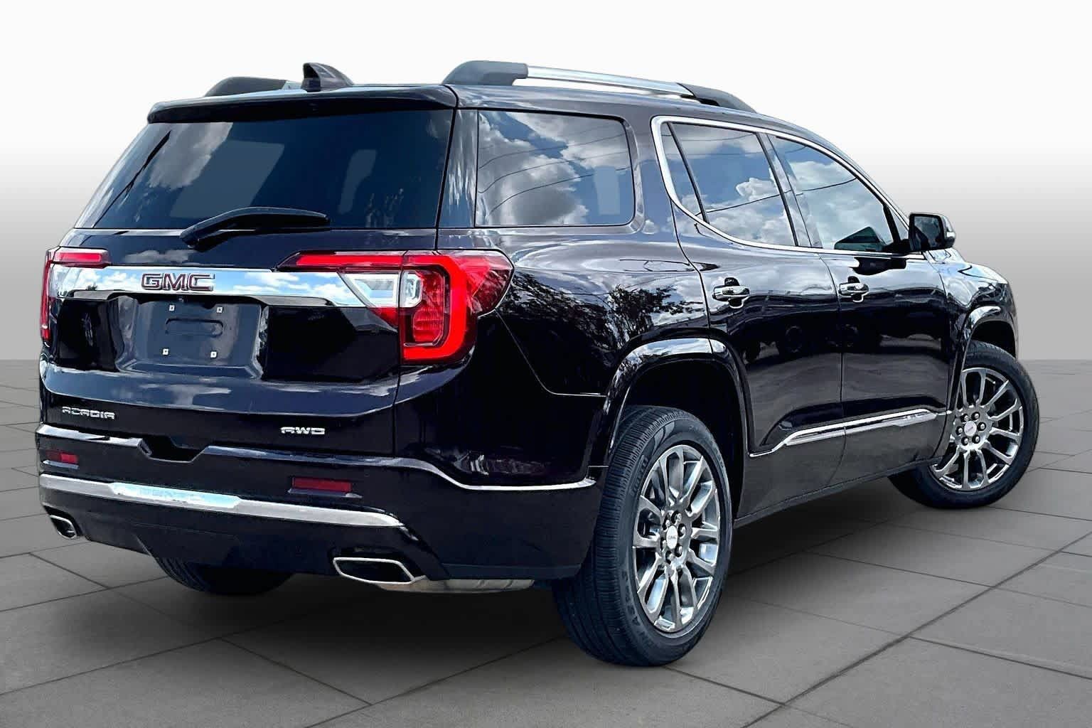 Used 2020 GMC Acadia Denali AWD/4WD image 13